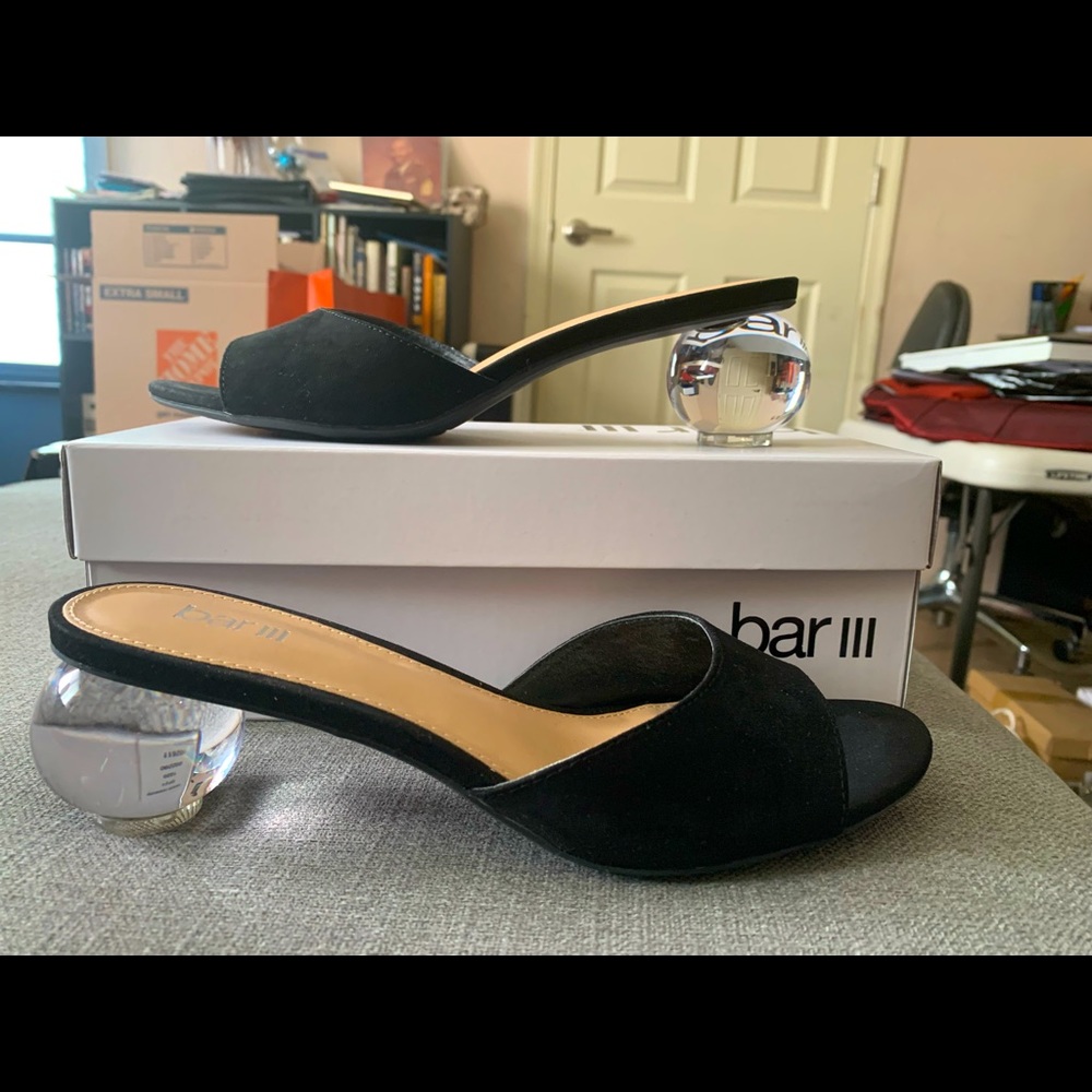 Low heel with clear ball heel.